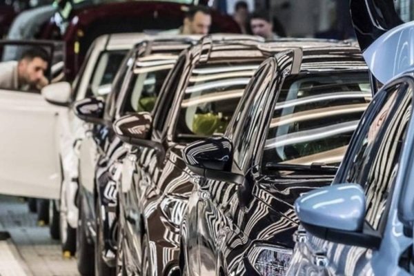Trump’ın Gölgesi ABD Otomotiv Pazarında: Araç Fiyatlarında Ani Sıçrama